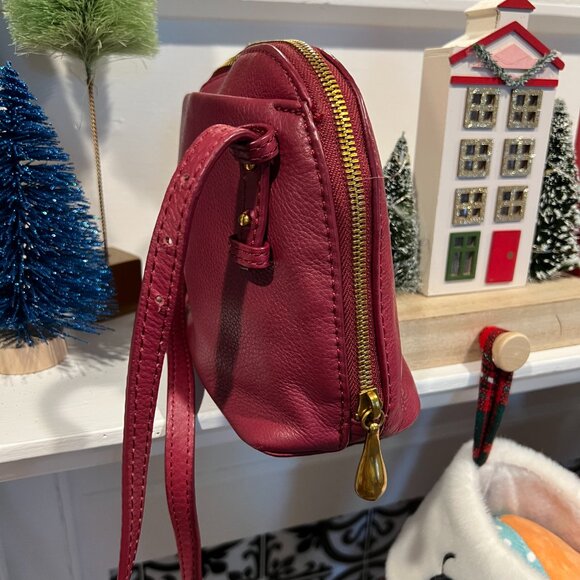 HOBO Wine For The Holidays Crossbody - Picture 5 of 8